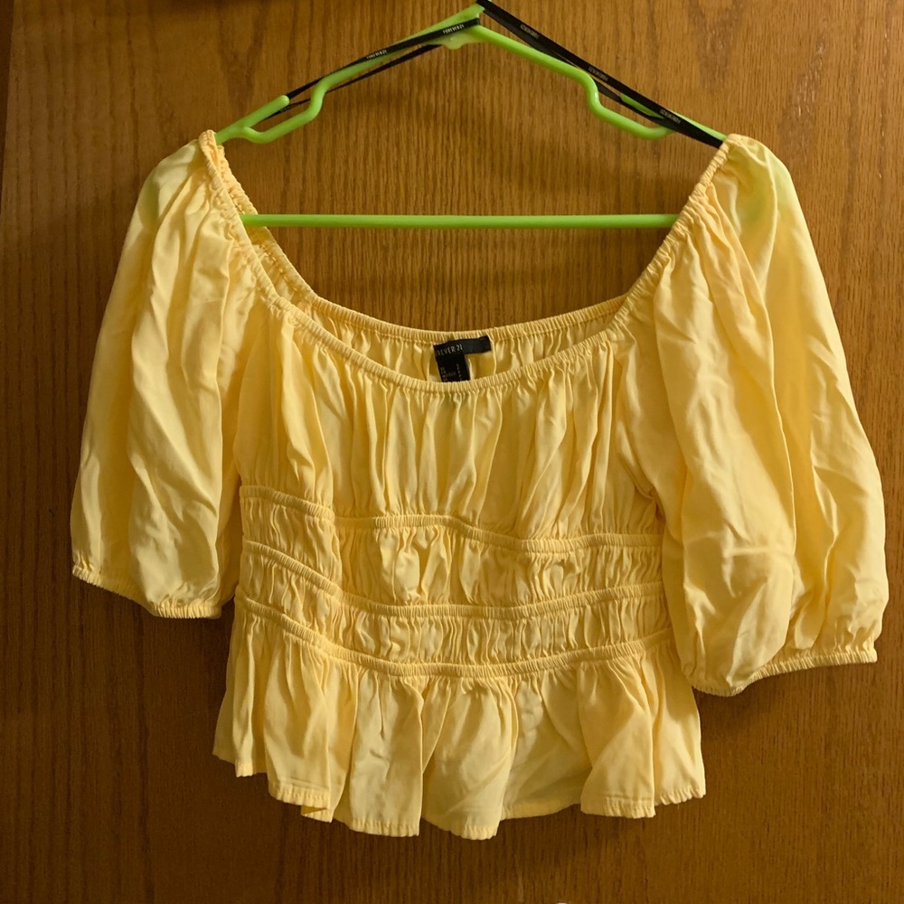 Peasant blouse/crop top from forever 21! A cute yellow color! Only tried on!